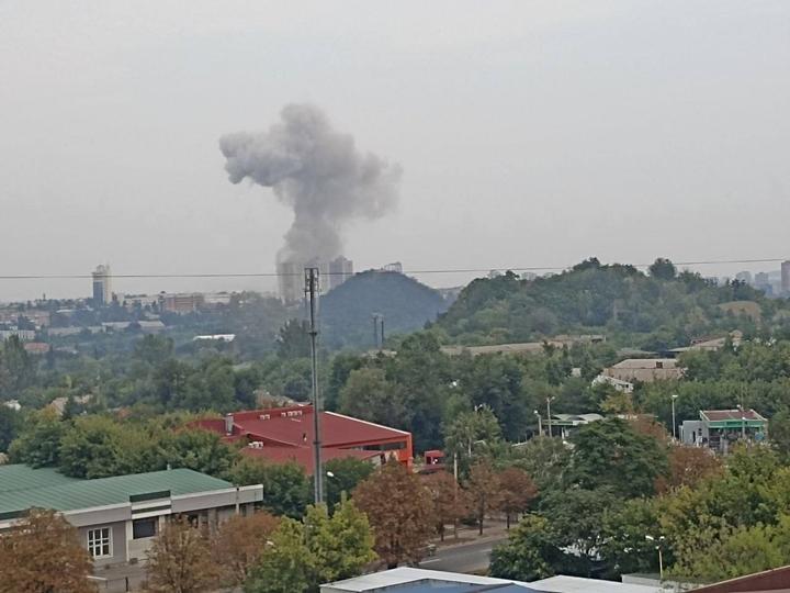 Атака по Донецьку В окупованому Донецьку пролунала серія вибухів: що відомо про атаку