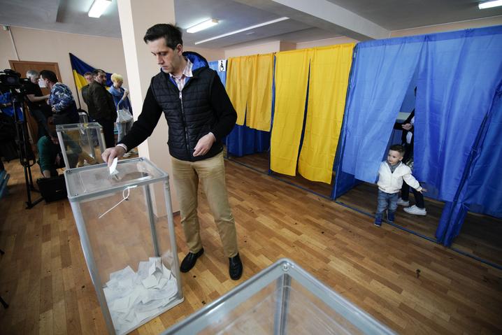 The Office of the President Responded to the Call to Hold Elections During the War
