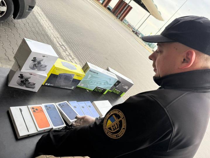 Нові правила на кордоні: “Шелтер” дізнався про нюанси проєкту Митного кодексу