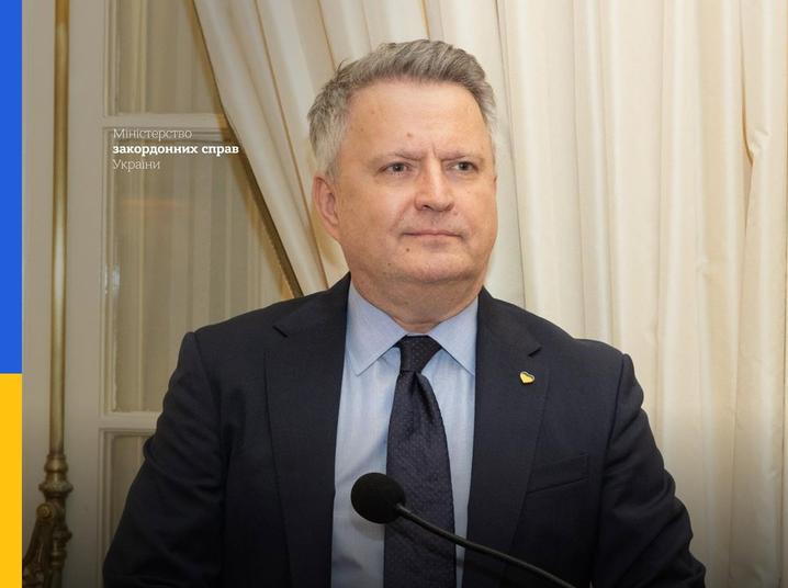 Хвороблива ідея червоного прапору на Рейхстазі або чому Путін не хоче переговорів, – Кислиця