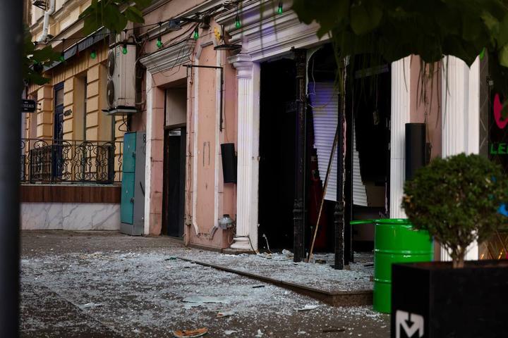Унаслідок нічної атаки на Одесу пошкоджено житлові будинки, шестеро постраждалих