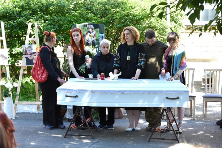 ДТП на Солом'янці: в Києві влаштували прощання із загиблим підлітком