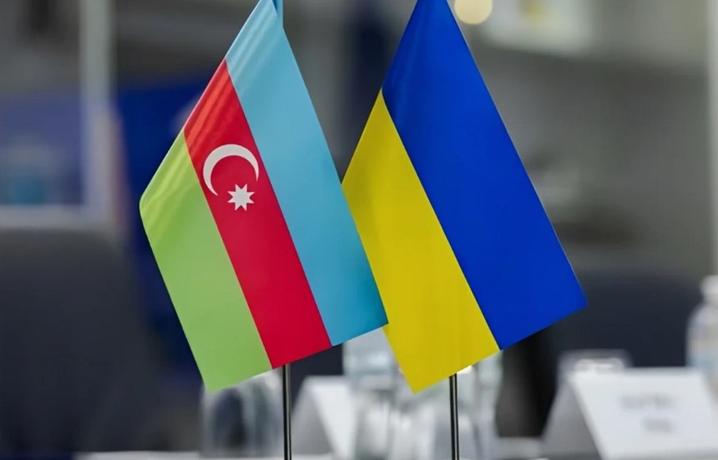 Україна та Азербайджан підписали шість стратегічних документів – Зеленський