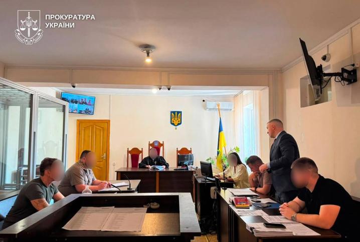 The director of a language center in the Khmelnytskyi region, who is suspected of sexually abusing female students, was ordered to remain in custody without bail
