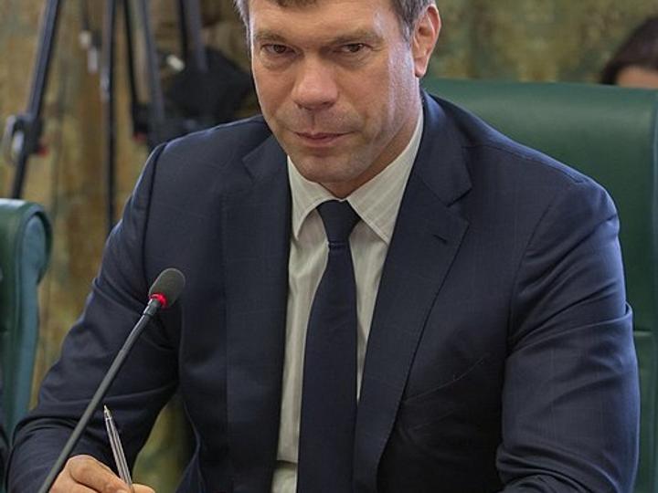 Суд конфіскував майно екснардепа Олега Царьова