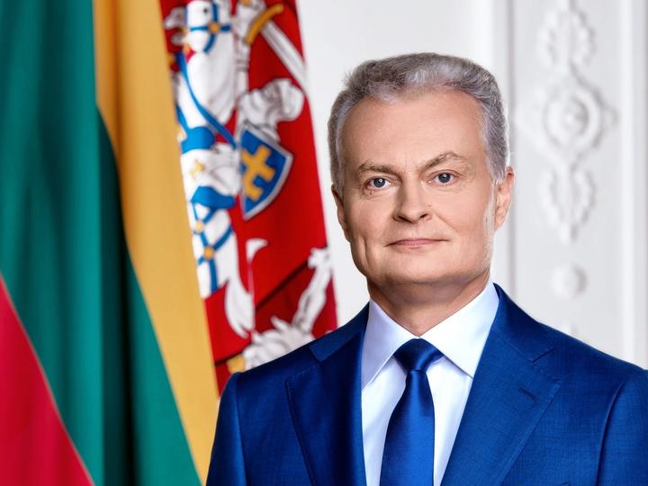 Гітанас Науседа