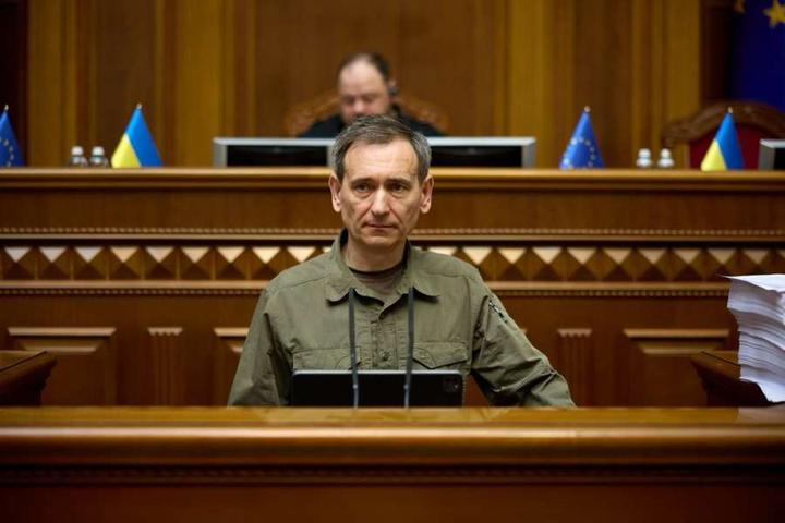 Веніславський пояснив нову ідею бронювання через рекрутинг десятка добровольців за одного цінного працівника
