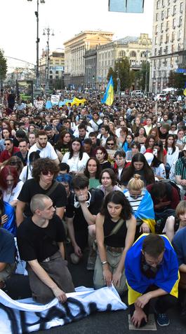 У Києві пройшла хода на підтримку Михайла Федорова