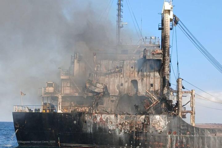 Російська ракета влучила у цивільне іноземне судно: загинули десятеро членів екіпажу