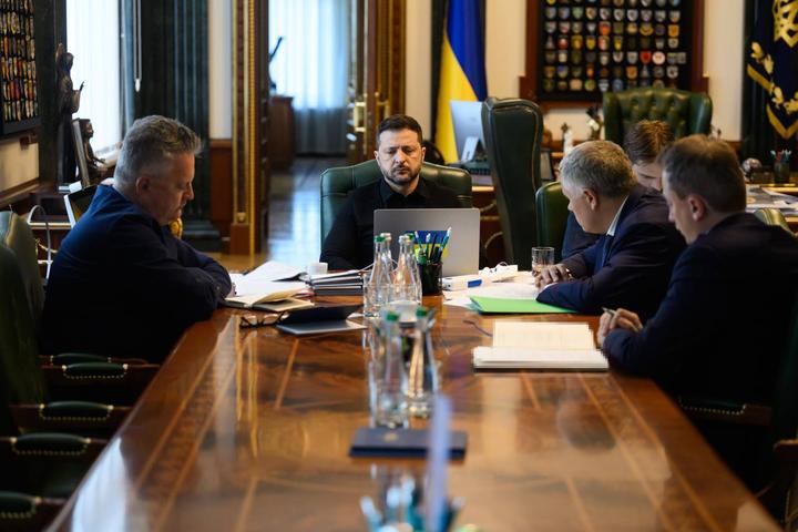 Україна може допомогти: Зеленський і Мерц говорили про російську атаку у Лейпцигу