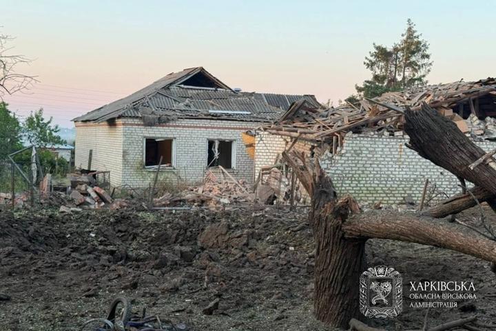 Ізюм під ворожою атакою: постраждали пʼятеро людей, серед яких 9-річний хлопчик