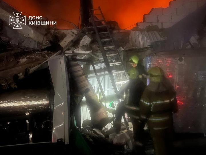 Нічні удари РФ по Києву та області: що відомо про наслідки