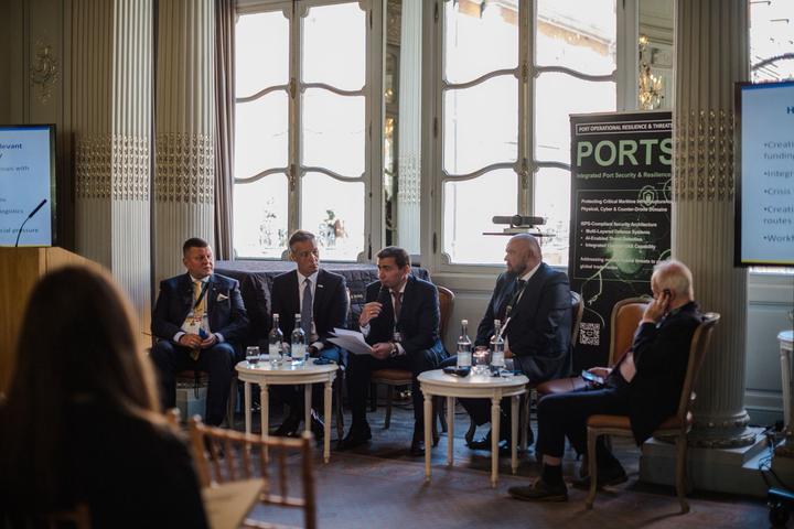 Залужний: Сьогодні не потрібно перемагати противника у "класичній" війні