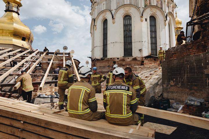 Відновлення лаври