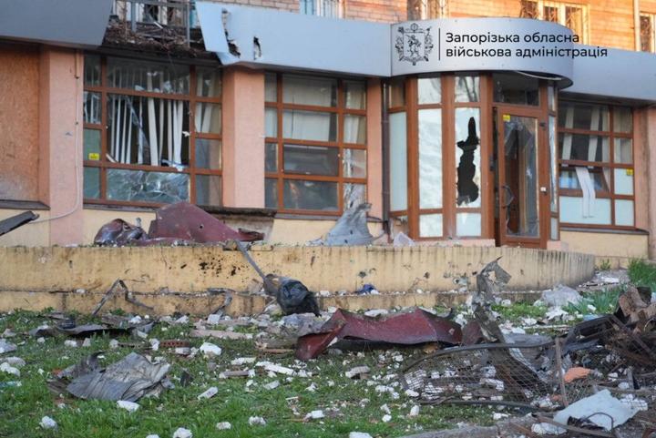 Російський удар по Запоріжжю: загинула літня продавчиня кіоску 