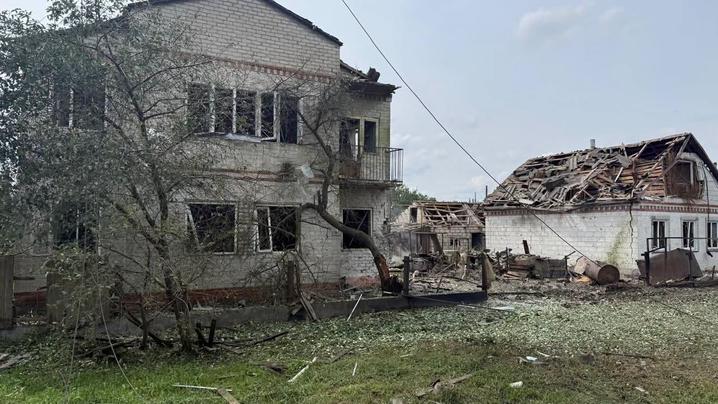 Росія завдала ракетного удару по Балаклії: двоє постраждалих, пошкоджена цивільна інфраструктура