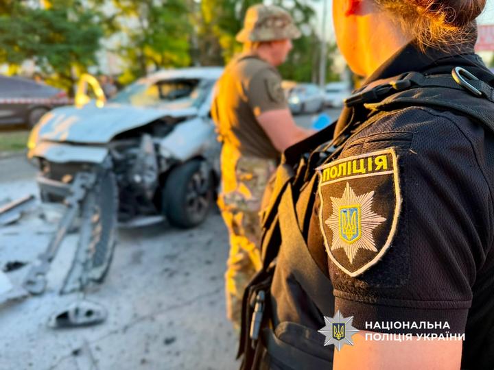 В Одесі за день стався вже другий вибух автомобіля: одна людина загинула, ще одна постраждала