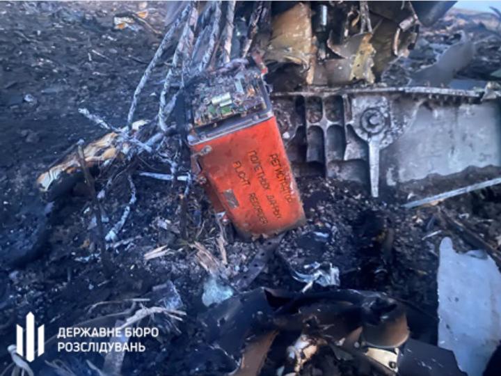 Розшифровано "чорну скриньку" Су-24М, що розбився 16 червня на Хмельниччині