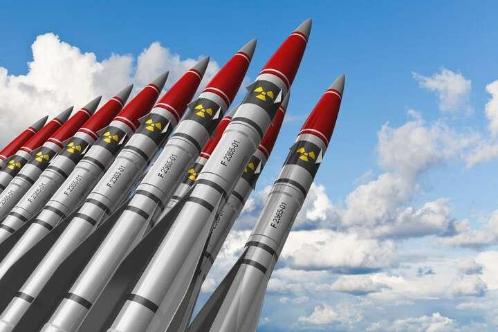 Союзники США шукають зброю в Японії через політику Трампа