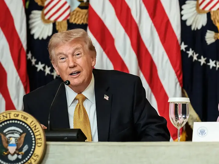 Why has Trump changed his stance on Ukraine again?