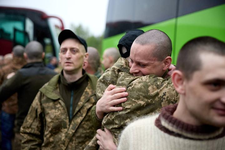 15 травня Військові