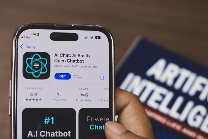 Seattle Times і Newsday подали до суду на OpenAI та Microsoft через використання журналістики для ШІ