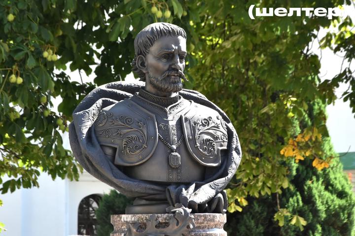 У Києві встановлять пам'ятник Івану Мазепі: Зеленський підписав указ