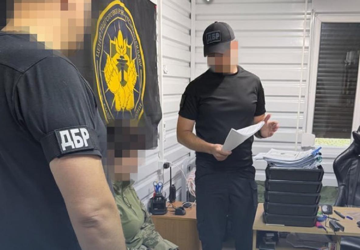 Спецоперація “Чесний призов”: ДБР проводить масові обшуки у понад 100 ТЦК по всій Україні