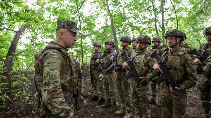 Військовослужбовці полку "Скеля"