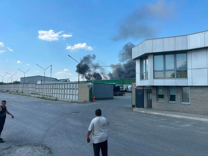 Російська атака на Дніпро знищила гуманітарний склад ВООЗ