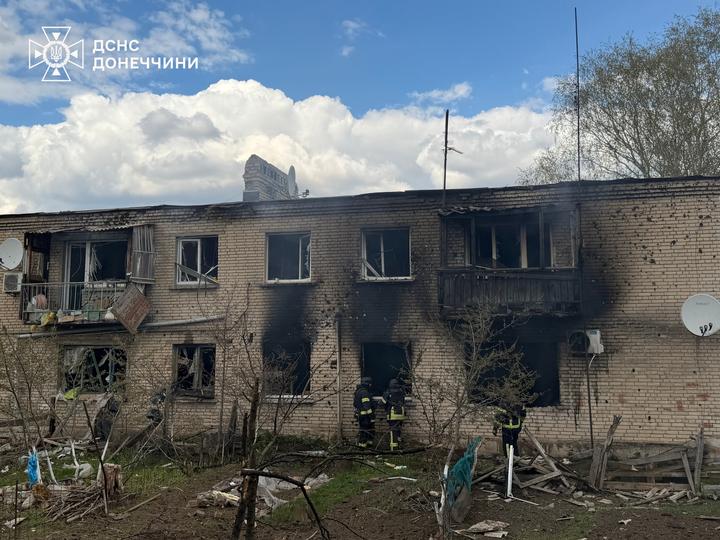 Російські дрони масовано атакували Краматорськ – є поранені (фото)