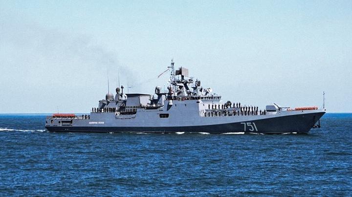 ГУР уразило ракетоносій “Адмірал Ессен“ у Новоросійську