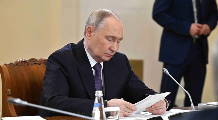 Диктатор РФ Володимир Путін