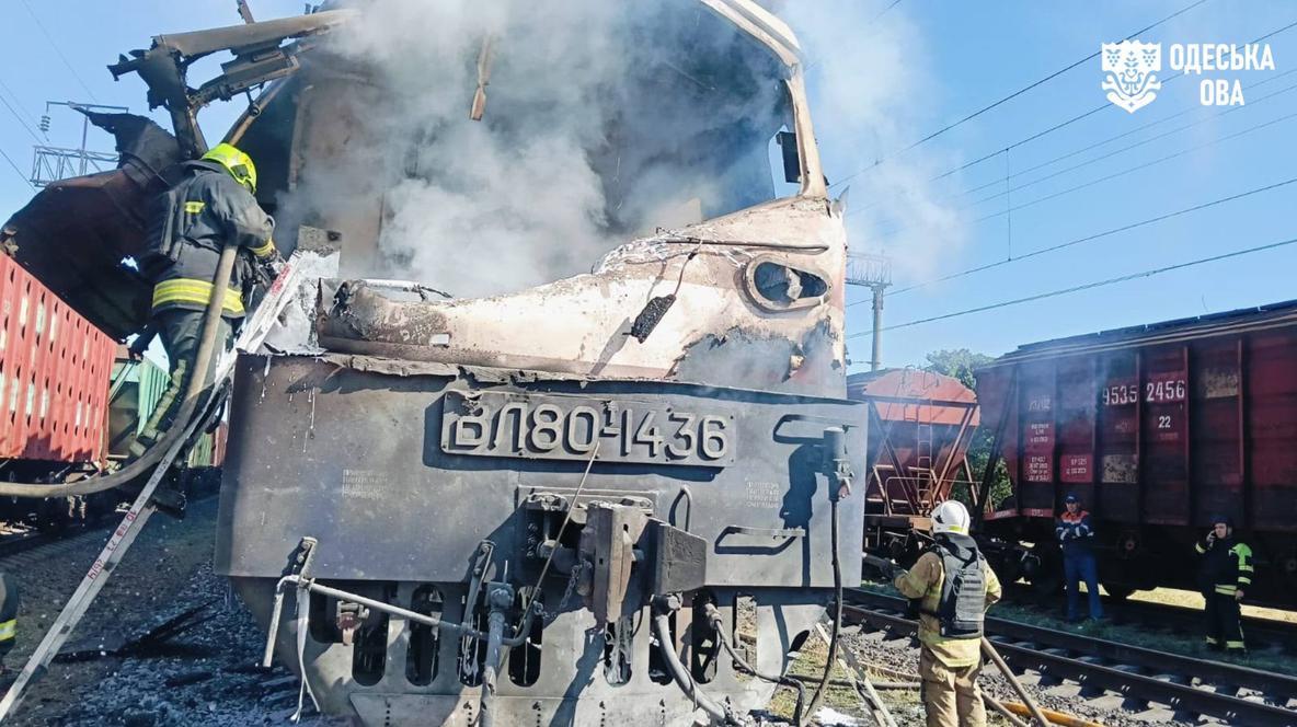 На Одещині російський реактивний дрон вдарив по пасажирському поїзду: є загиблі