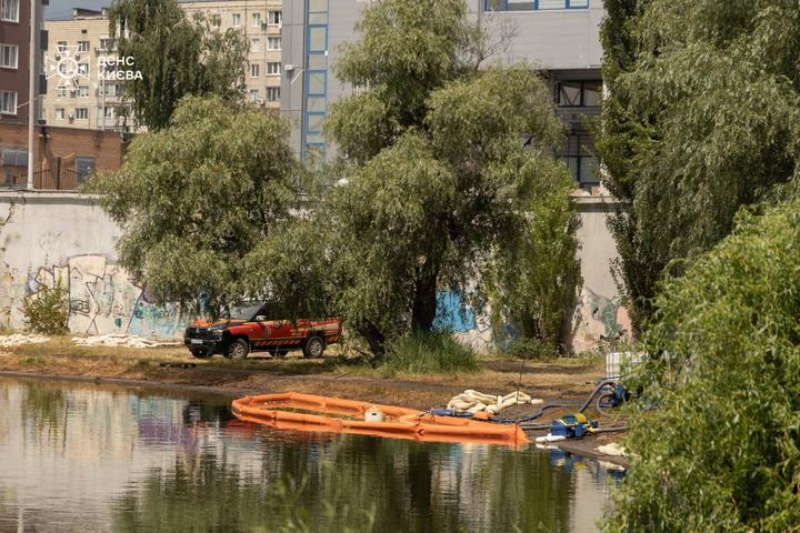 Ліквідація наслідків забруднення озера
