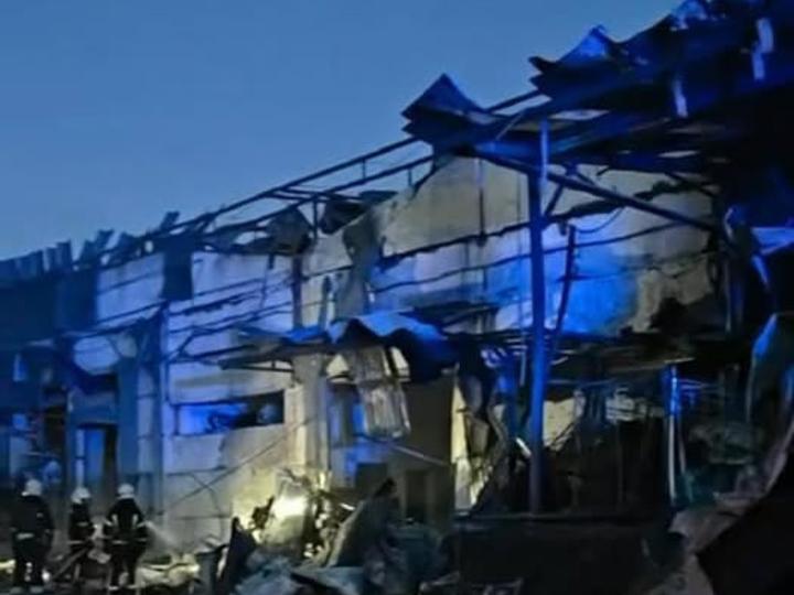 РФ 5 травня вдарила по розподільчому центру VARUS у Дніпрі – є загиблі та важкопоранені
