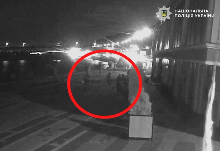 У центрі Києва двоє неповнолітніх напали на жінок: їм оголосили підозри