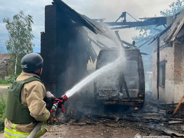 Росіяни атакували Дніпропетровщину: масованих ударів зазнали чотири райони області