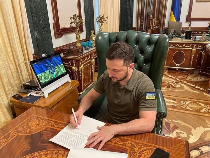 Президент України