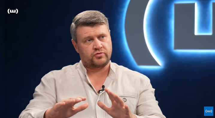 “Більшість не відповідає дійсності”: Івченко спростував тези з картонок про досягнення Федорова
