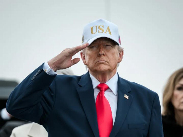 "Китай дуже радий": Трамп заявив, що відкриває Ормузьку протоку назавжди