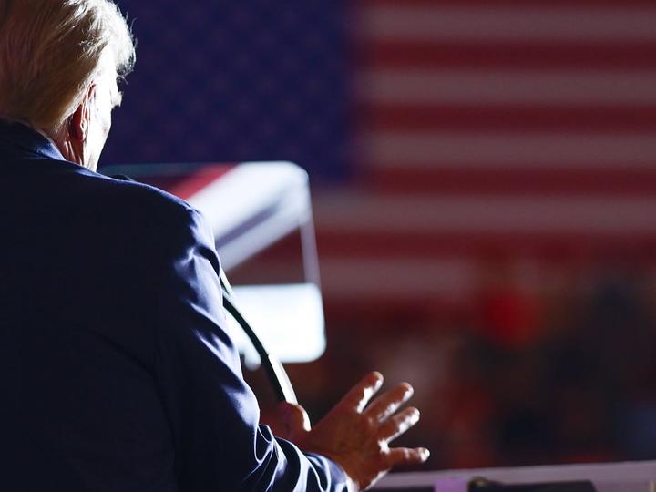 Трамп провів розмову з Путіним щодо припинення війни