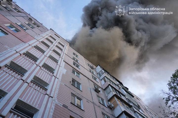 РФ атакувала КАБами кілька підприємств в Запоріжжі: є загиблі