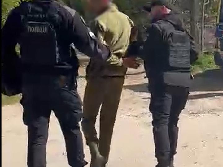 Стрілянина у Львові: правопорушник “має ментальні порушення”, його доставили до спецлікарні – подробиці