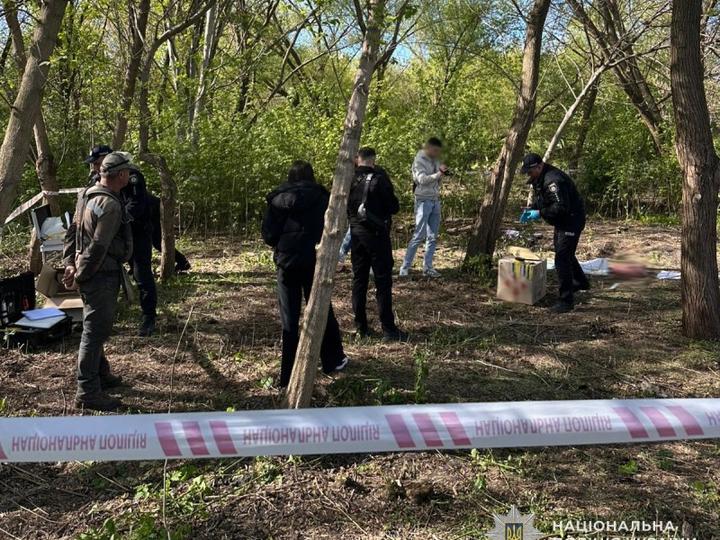 В одному з парків Львова знайшли мертвим немовля: поліція встановлює обставини смерті