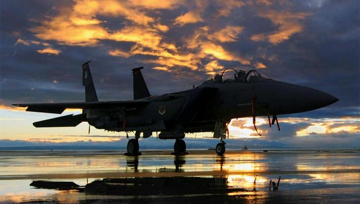 Винищувач F-15