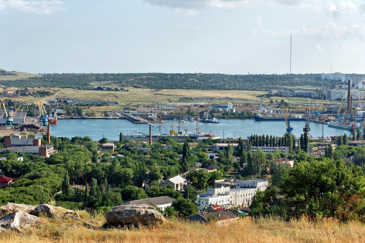 Морський порт у Керчі Керченський морський порт, Крим, Україна