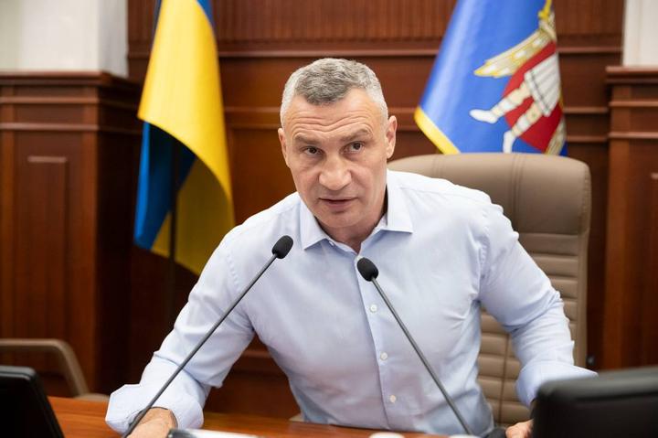 Кличко запропонував змінити правила роботи мостів і метро під час тривог