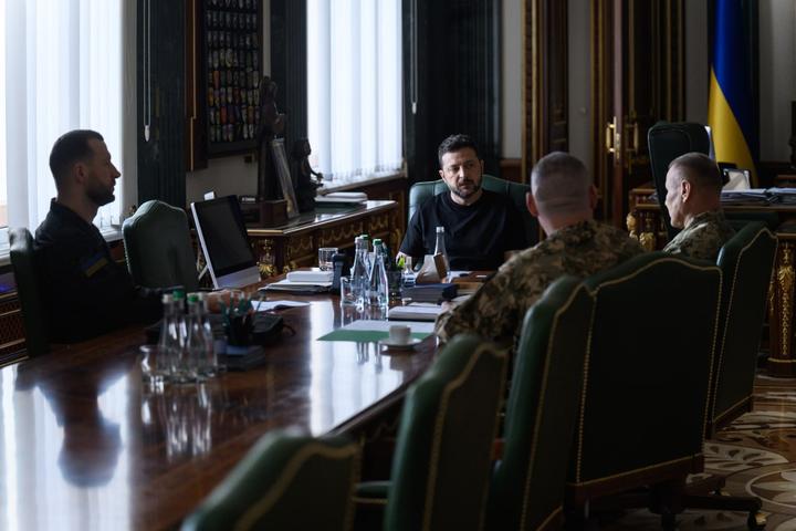 Зеленський заявив про підготовку до можливих дій РФ на Чернігівсько-Київському напрямку