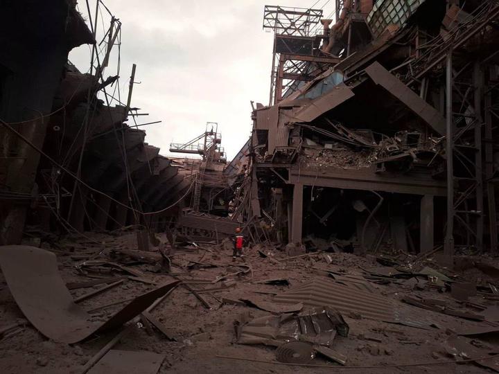 Key production facilities at the "Kametstal" steel mill in Kamyanske were damaged as a result of a ballistic attack